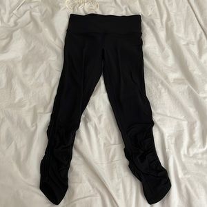 Ivivva cropped leggings